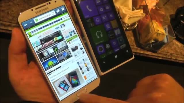 Watch Samsung Galaxy S4 vs Nokia Lumia 920 Video