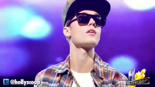 Watch Justin Bieber Apologizes For Insult, Lindsay Lohan Still Mad Video