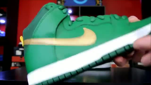 Watch Nike Dunk High Pro SB 'St. Patrick's Day' 2013 Video