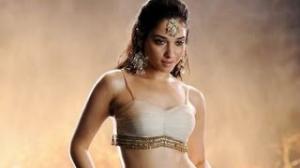 Watch Tamannaah Bhatia gets into Sridevi's shoes for Himmatwala!! Video