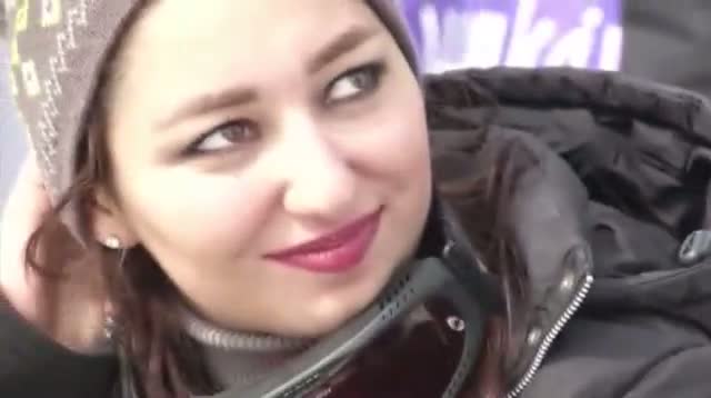 Watch Skiiers Take to the Slopes In...Iran Video