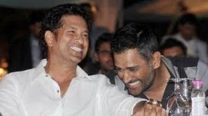 Watch Sachin,Dhoni at Yuvraj's book launch Video