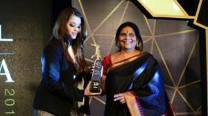 Watch Aishwarya Rai At L'Oreal Femina Women Awards 2013 Video