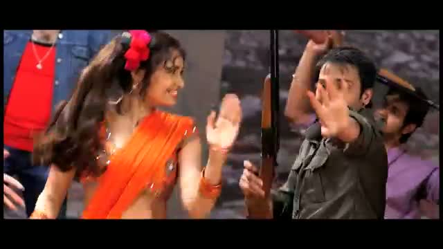 Watch Sohni Lagdi Tu - From Movie Daddy Cool Munde Fool - Amrinder Gill - Harish Verma (Releasing 12 April 2013) Video