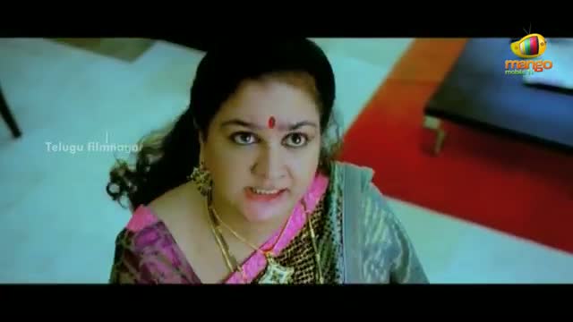 Watch Maro Charitra Movie Scenes - Varun Sandesh enters anita house as a computer technician - Varun Sandesh, Shraddha Das - Telugu Cinema Movies Video
