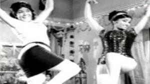 Watch Bomma Borusa Movie Songs - Bomma Borusa Pandem Song - Chandra Mohan & Varalakshmi - Telugu Cinema Movies Video