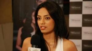 Watch Vizag's Sobhita is First Runner Up at Miss India 2013 Video