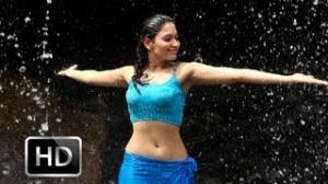 Watch Tamannaah's 36 metre Himmatwala Skirt Video
