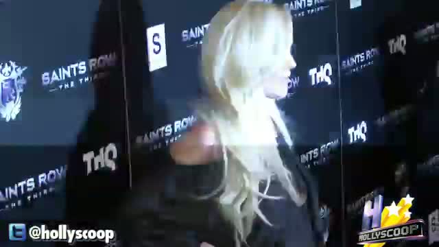 Watch Lindsay Lohan Won't Be Able To Bring Her Drugs Into Rehab Video