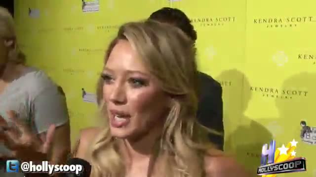 Watch Hilary Duff Returns To TV As Ashton Kutcher's Love Interest Video
