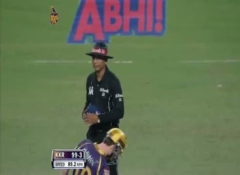 Watch Wicket of Manoj Tiwary taken by Shahbaz Nadeem - DD vs KKR - PEPSI IPL 6 - Match 1 Video