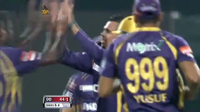 Watch Wicket of David Warner taken by Brad Haddin in over 5.5 - DD vs KKR - PEPSI IPL 6 - Match 1 Video