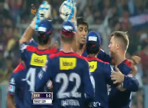 Watch Wicket of Manvinder Bisla taken by Nehra in over 1.4 - DD vs KKR - PEPSI IPL 6 - Match 1 Video
