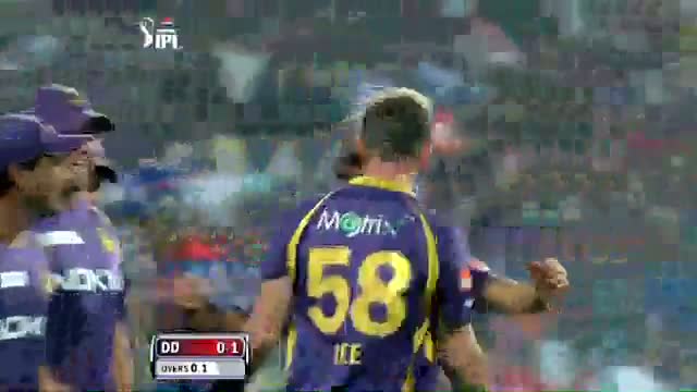 Watch Unmukt Chand Bowled on First Ball - DD vs KKR - PEPSI IPL 6 - Match 1 Video
