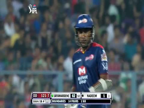 Watch 1st Inning Sixes - DD vs KKR - PEPSI IPL 6 - Match 1 Video