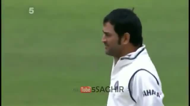 Watch Dhoni almost gets Kevin Pietersen Wicket India VS England Test Series 2011 Video
