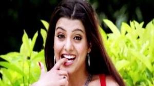 Watch Gola Seenu Movie Songs - Natho Eado Song - Tashu Kaushik & Sri - Telugu Cinema Movies Video