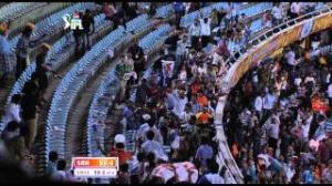 Watch Six hit by Pareira off Samuels in over 16.4 - SH vs PW - PEPSI IPL 6 - Match 3 Video