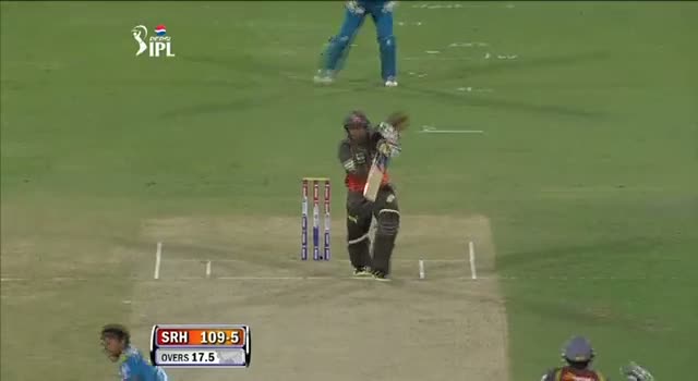 Watch Four hit by Vihari off Dinda in over 17.6 - SH vs PW - PEPSI IPL 6 - Match 3 Video