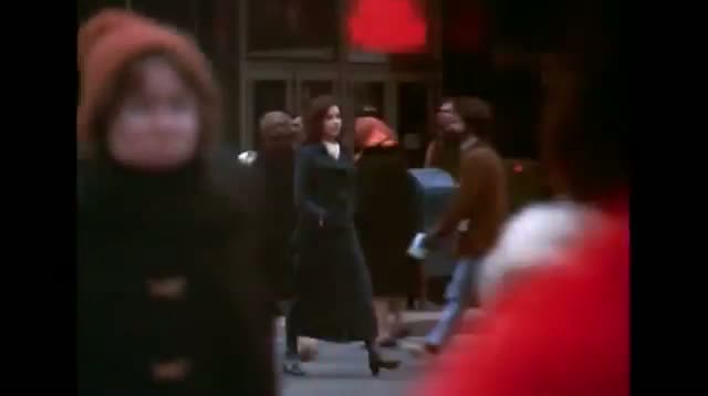 Watch Valerie Harper Reunites With Co-stars Video