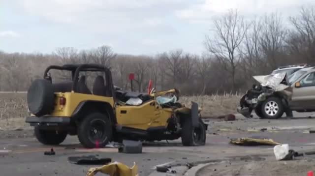 Watch 1 Dead, Kids OK in N. Illinois School Bus Crash Video Video
