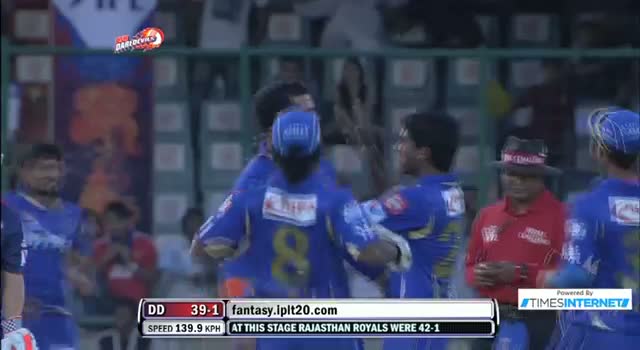 Watch Wicket of Unmukt Chand taken by S Sreesanth - DD vs RR - PEPSI IPL 6 - Match 4 Video