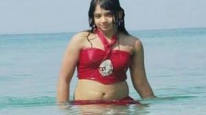 Watch Pelli Pustakam Movie Songs - Cheli Cheli Song - Niti Taylor & Rahul - Telugu Cinema Movies Video