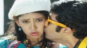 Watch Pelli Pustakam Movie Songs - Pilla Nee Soku Song - Niti Taylor & Rahul - Telugu Cinema Movies Video