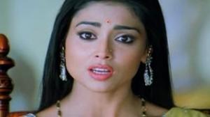 Watch Pavitra Movie Dialogues Trailer 03 - Shriya, Telangana Shakuntala - Telugu Cinema Movies Video