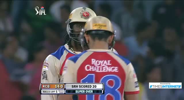 Watch Six hit by Chris Gayle off Dale Steyn - SH vs RCB - PEPSI IPL 6 - Match 7 Video