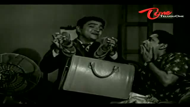 Watch Telugu Comedy Scene From Chaduvukunna Ammayilu Movie - Padmanabham Flirts A Beauty - Telugu Cinema Movies Video