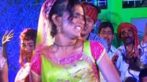 Watch Mahuaa Binan Hum Na Jaib (Bhojpuri Chaita) - Lela Maja Chait Ke Video
