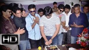 Watch Kollywood Stars At Prashanth's birthday bash Video