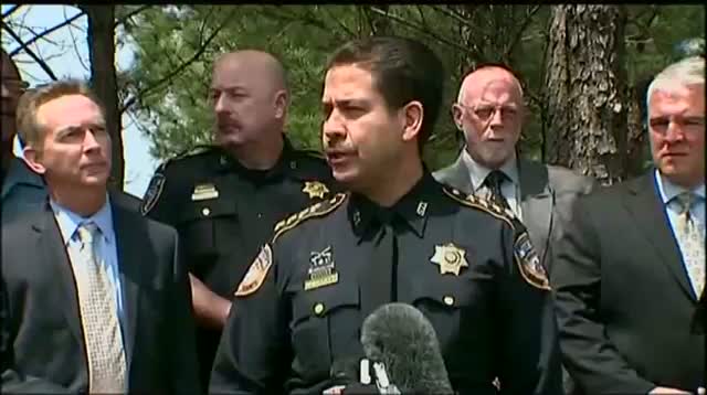 Watch 14 Stabbed at Texas College, Suspect Held Video