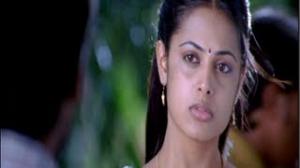 Watch Vaishali Movie Scenes - Sindhu Menon ragged by her seniors - Saranya Mohan, Thaman - Telugu Cinema Movies Video