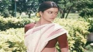 Watch Swarna Kamalam Movie Songs - Aakasamlo Song - Bhanupriya & Venkatesh - Telugu Cinema Movies Video