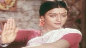 Watch Swarna Kamalam Movie Songs - Koluvai Yunnade Song - Bhanupriya & Venkatesh - Telugu Cinema Movies Video