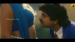 Watch Oka Chinna Maata Movie Songs - Evarini Chusthunna Song - Jagapathi Babu, Indraja, Ramani Bharadwaj - Telugu Cinema Movies Video