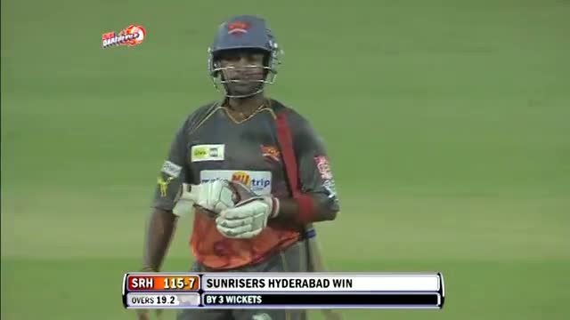 Watch Winning Moments - DD vs SH - PEPSI IPL 2013 - Match 14 Video