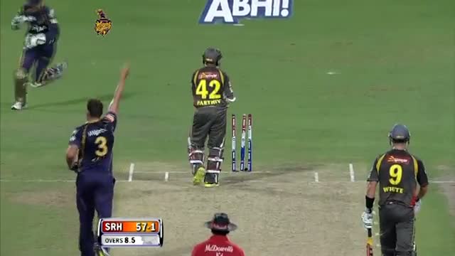 Watch Wickets - KKR vs SH - PEPSI IPL 2013 - Match 17 Video