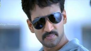 Watch Vaishali Movie Scenes - Aadhi's colleague updating about Sindhu Menon's case - Saranya Mohan, Thaman - Telugu Cinema Movies Video
