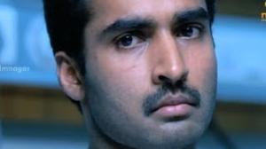 Watch Vaishali Movie Scenes - Aadhi comforting Nandha in hospital - Saranya Mohan, Thaman - Telugu Cinema Movies Video