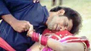 Watch Lehnga Choli Mein Nikal Naahi [Bhojpuri Video Song] - From Movie "Pandit" Video