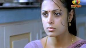 Watch Vaishali Movie Scenes - Sindhu Menon warning her neighbour - Aadhi, Thaman - Telugu Cinema Movies Video