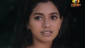 Watch Sowrya Movie Scenes - Aparna praising Dhanush - Mariyaan hero Dhanush, Aparna - Telugu Cinema Movies Video