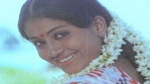 Watch Pellidu Pillalu Movie Songs - Padaharu Prayam Song - Sarath Babu & Sangeetha - Telugu Cinema Movies Video