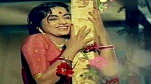Watch Thene Manasulu Movie Songs - Yevaro Yevaro Song - Sukanya & Krishna - Telugu Cinema Movies Video