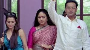 Watch Gulshan Grover Is A Corrupt Politician - Chatur Singh Two Star (2011) Video