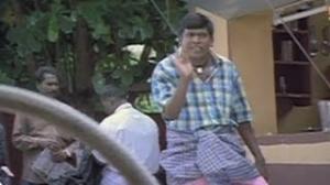 Watch Bhagavathi Movie Scenes - Vadivelu making fun of Vijay's cycle - Thalaiva hero Vijay, Reema Sen, Deva - Telugu Cinema Movies Video