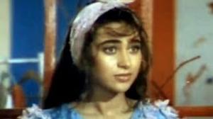 Watch Govinda & Karishma Kapoor In Superhit Scene - Prem Shakti Video